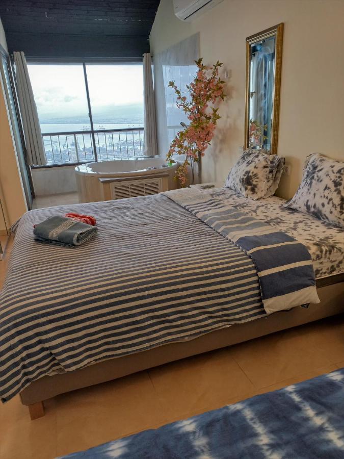 Panorama Bay View 3 Room Haifa Kültér fotó